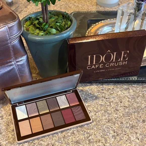 🧡PRICE DROP🧡Lancôme Rich Hues Eyeshadow Palette - Picture 2 of 7